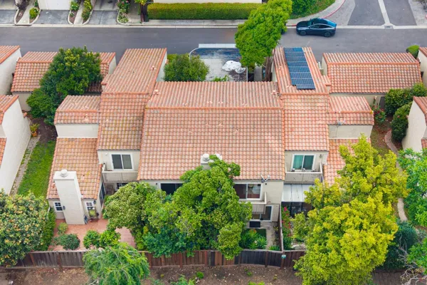 $924,888 | 117 Mission Drive, East Palo Alto, CA 94303