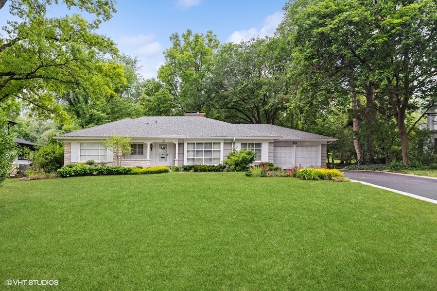 856 Cleveland Road Hinsdale, IL 60521 - Photo 1 of 12