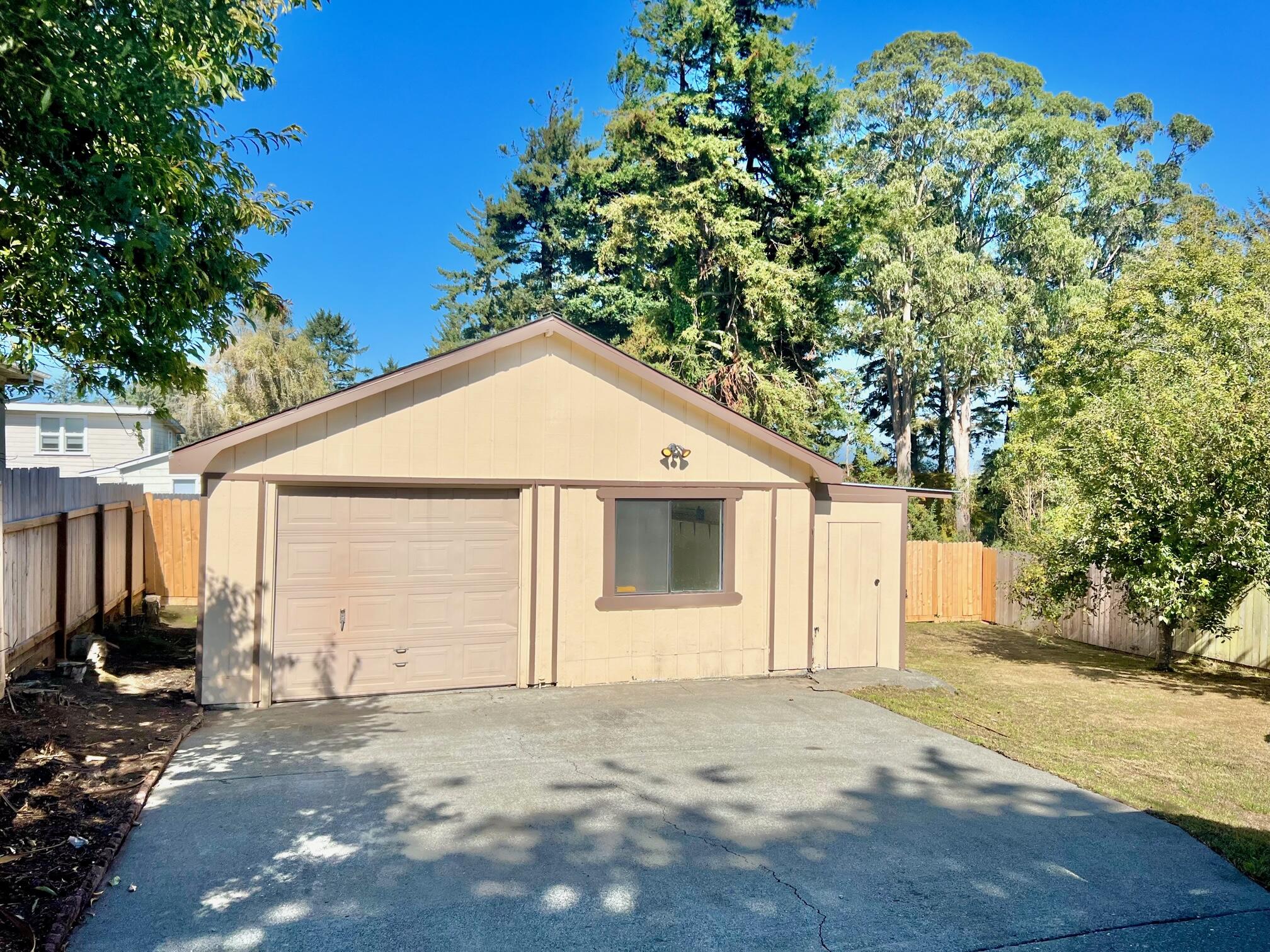 1431 Marsh Road Eureka, CA 95501 - Photo 30 of 47