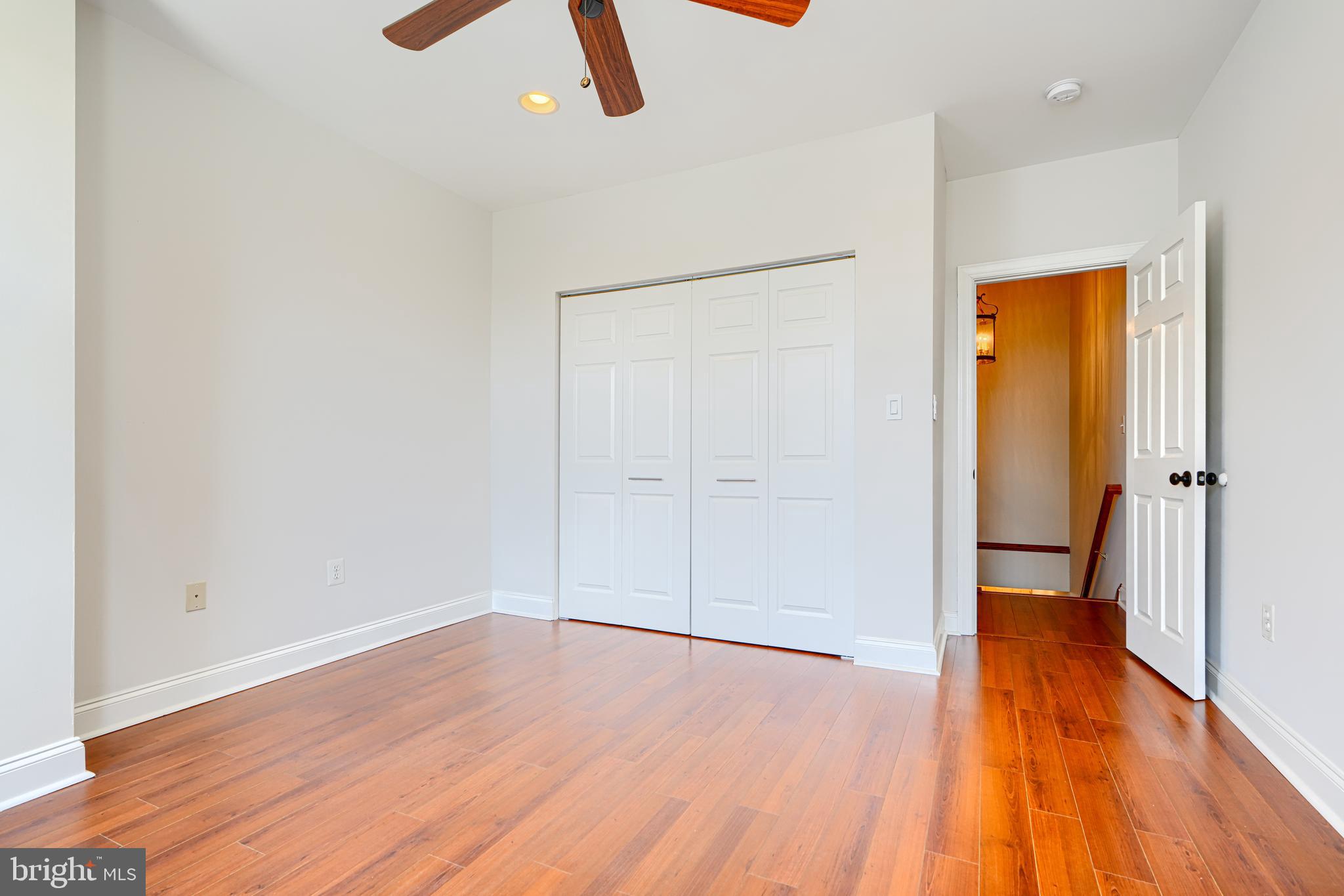 4126 Falls Road Baltimore, MD 21211 - Photo 20 of 35 a view of empty room with wooden floor