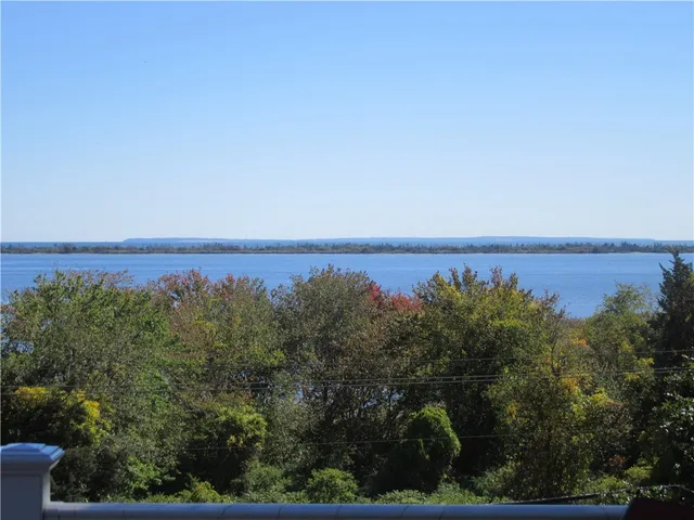 $2,400 | 5443 Post Road, Unit 2, Charlestown, RI 02813