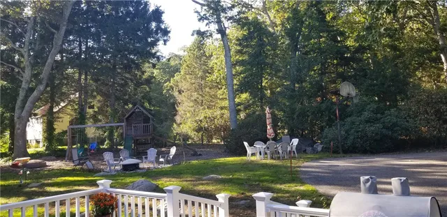 $2,400 | 5443 Post Road, Unit 2, Charlestown, RI 02813