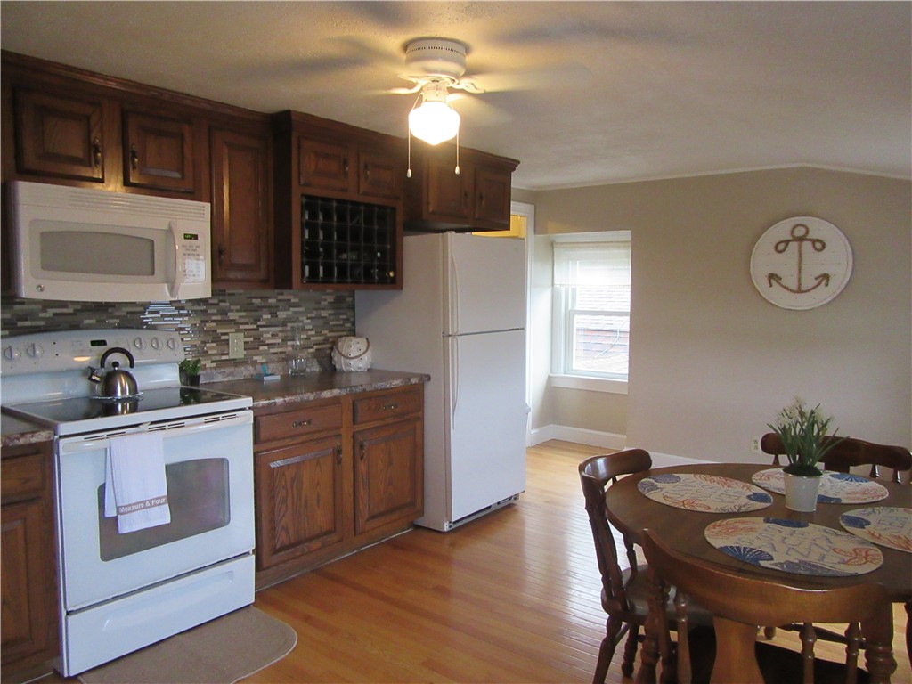 5443 Post Road, Unit 2 Charlestown, RI 02813 - Photo 4 of 48