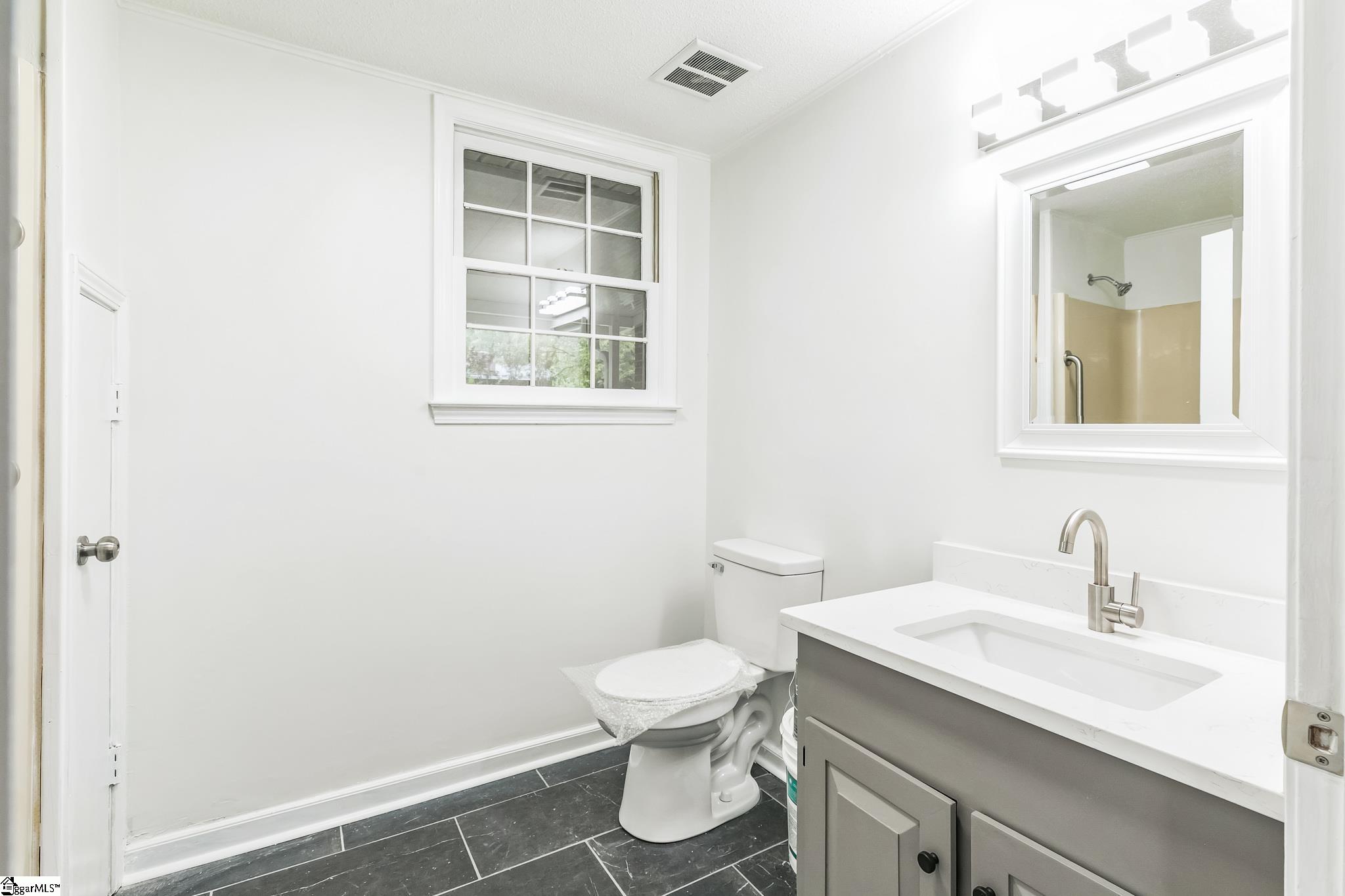 409 Chick Springs Road Greer, SC 29650 - Photo 15 of 29 Gallery Image 15