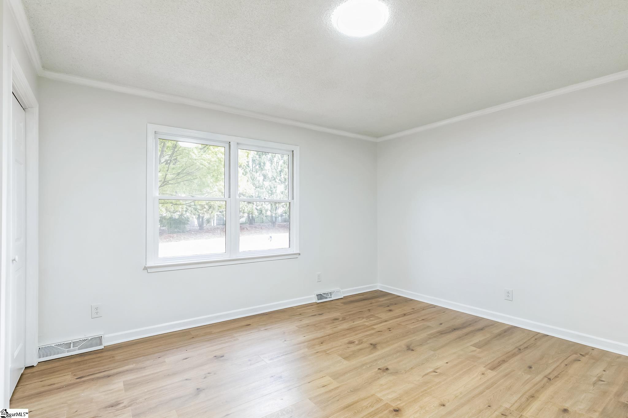 409 Chick Springs Road Greer, SC 29650 - Photo 23 of 29 Gallery Image 23