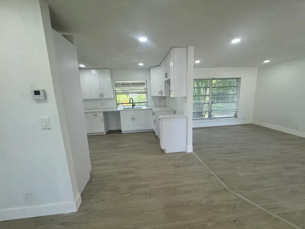 $3,500 | 6260 Southwest 6th Street, Margate, FL 33068