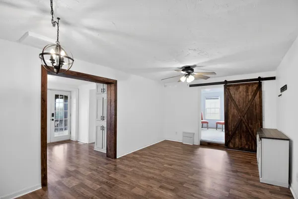 $325,000 | 5904 Highway 76, Springfield, TN 37172