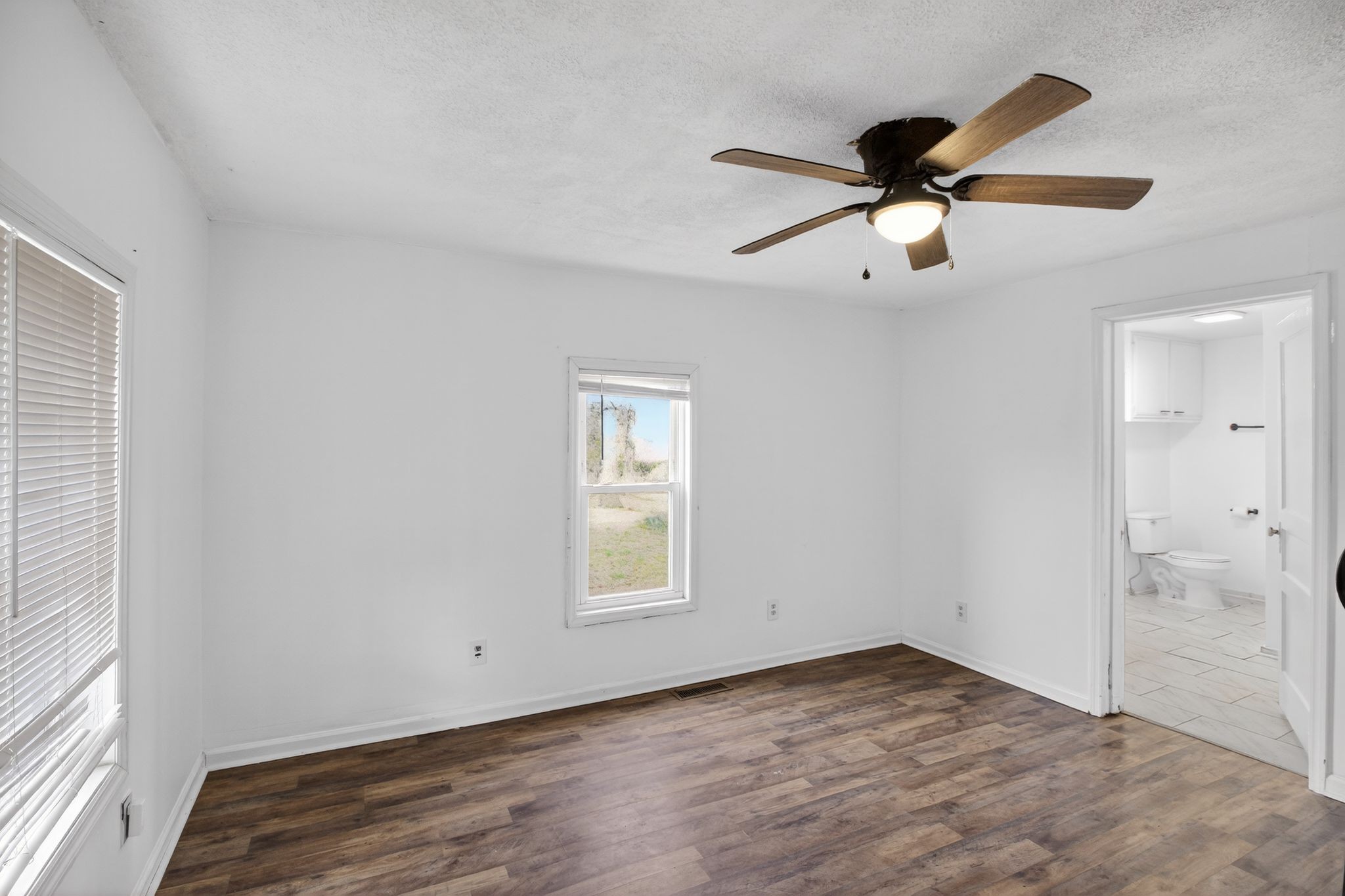 5904 Highway 76 Springfield, TN 37172 - Photo 9 of 16