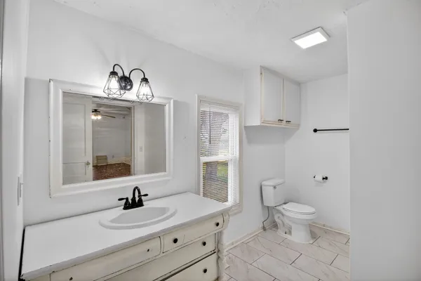 $325,000 | 5904 Highway 76, Springfield, TN 37172