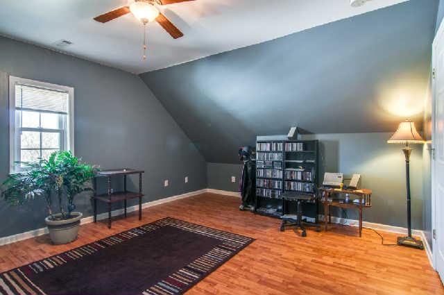 106 Pheasant Hollow Road Dickson, TN 37055 - Photo 11 of 19 This bedroom is very large, & has nice color scheme