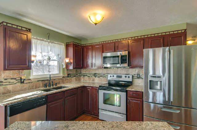 106 Pheasant Hollow Road Dickson, TN 37055 - Photo 5 of 19 Ask & you shall recieve the gorgeous granite counter tops - stainless steel appliances