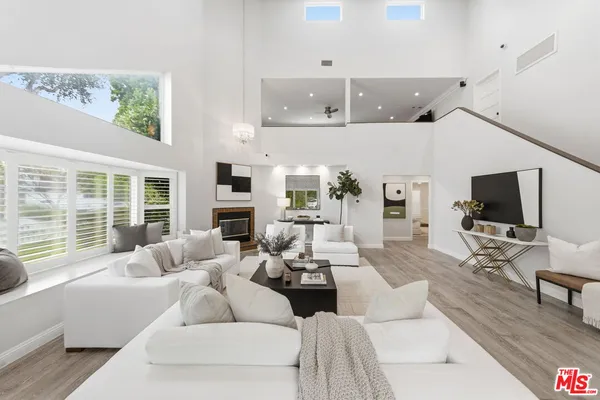 $3,225,000 | 12756 Milbank Street, Studio City, CA 91604