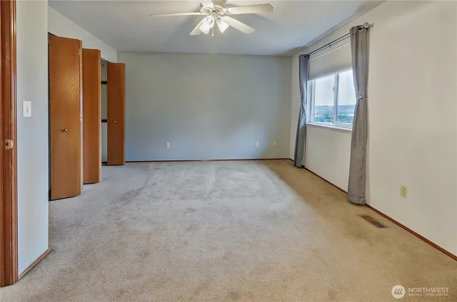 $799,950 | 21211 95th Court South, Kent, WA 98031