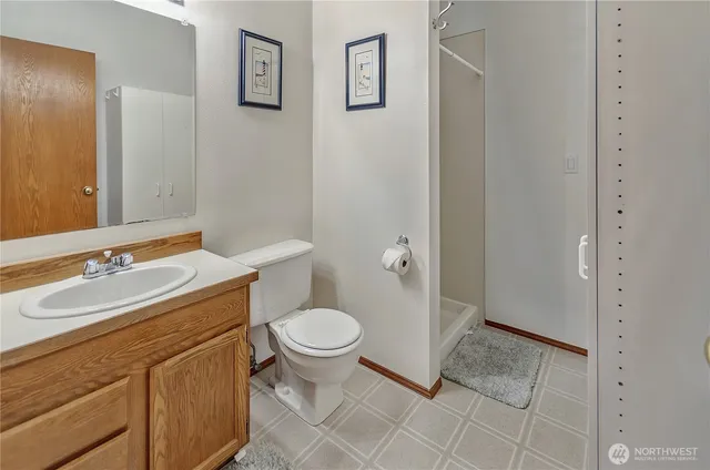 $799,950 | 21211 95th Court South, Kent, WA 98031