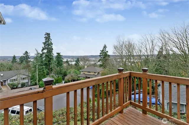 $799,950 | 21211 95th Court South, Kent, WA 98031