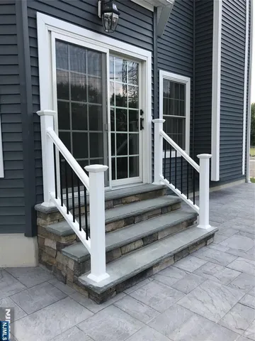 $899,000 | 130 Reich Avenue, Mahwah, NJ 07430