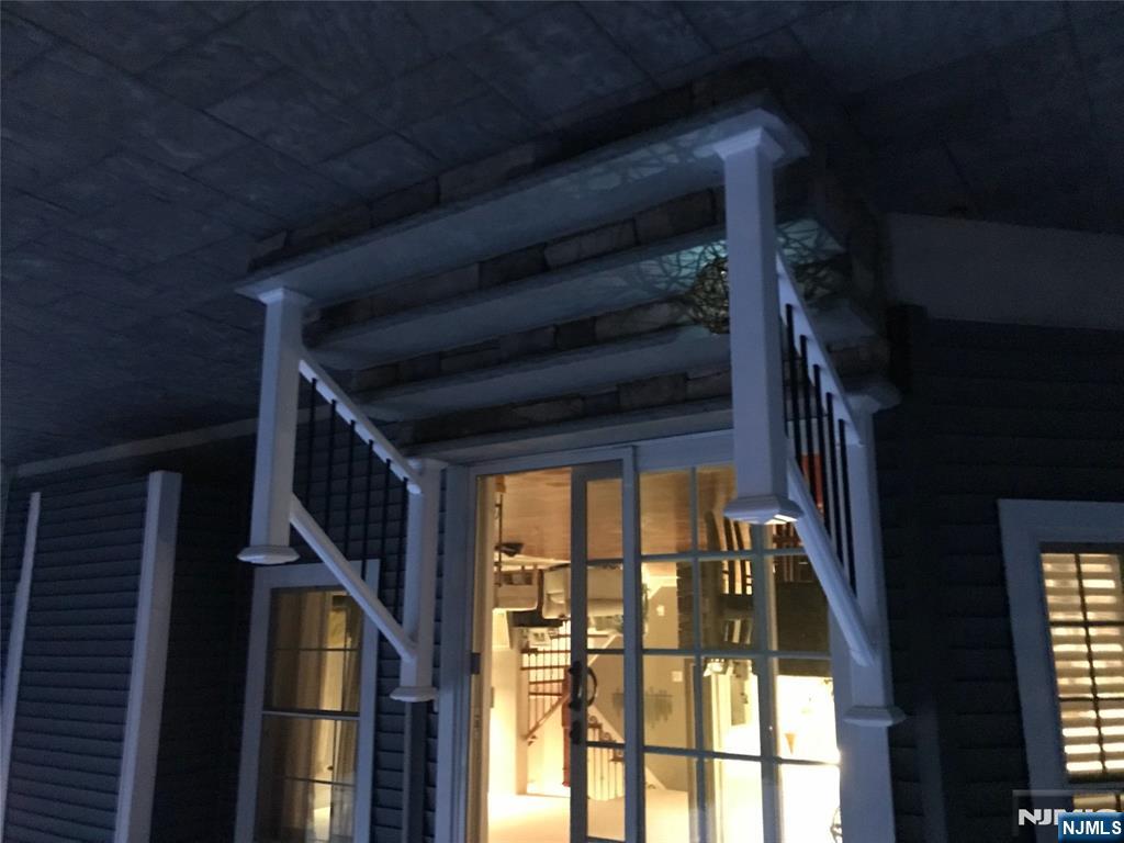 130 Reich Avenue Mahwah, NJ 07430 - Photo 29 of 30 a view of entryway