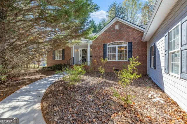 $389,000 | 161 Springbrook Drive, Cornelia, GA 30531