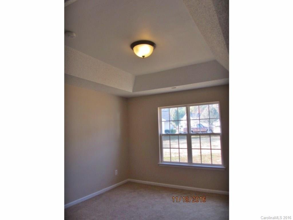 5051 Elizabeth Road Charlotte, NC 28269 - Photo 15 of 16