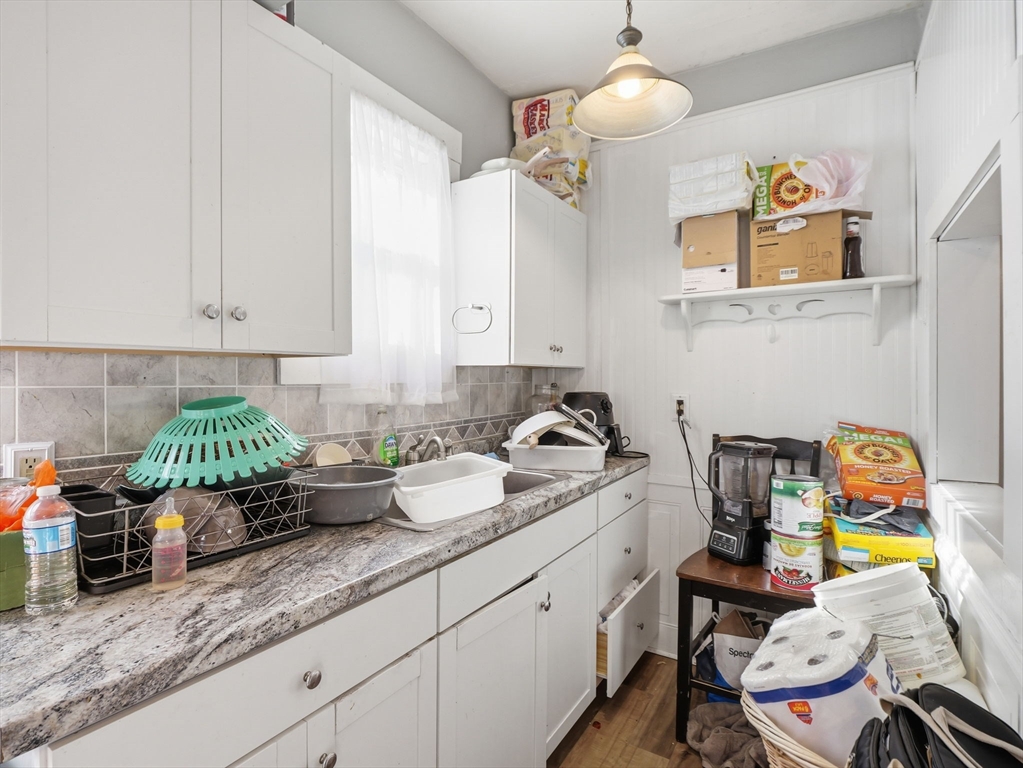 149 Cross Street Gardner, MA 01440 - Photo 17 of 42