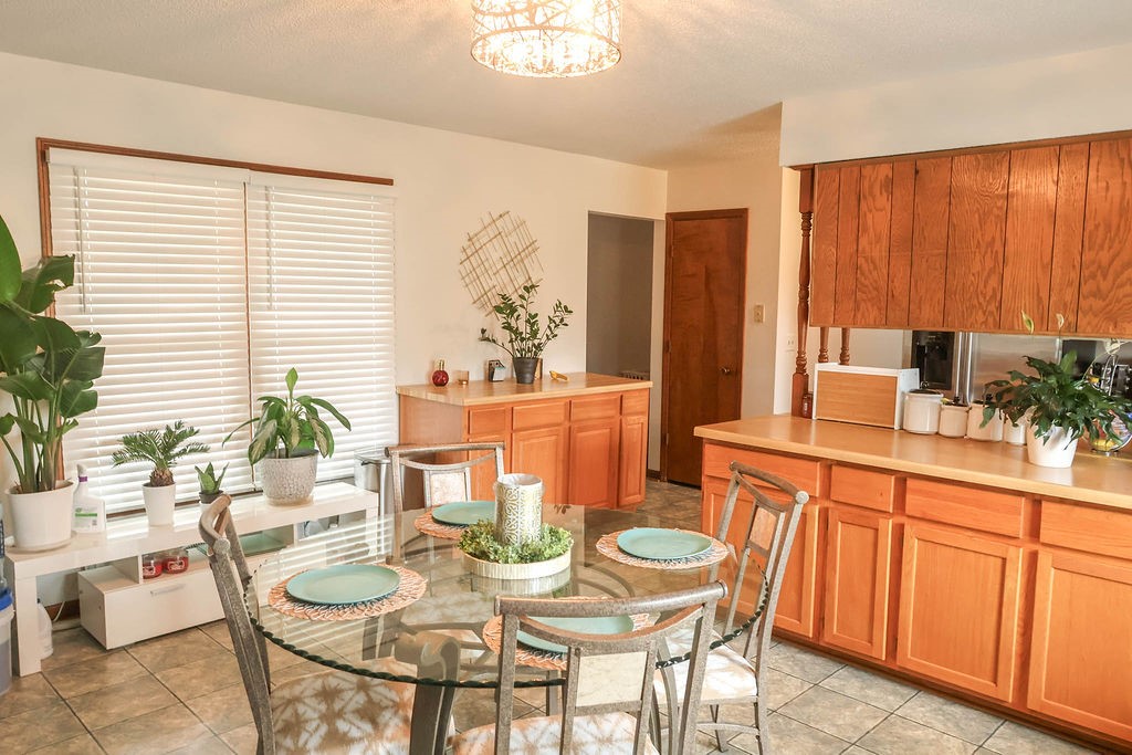 1004 Sunset Ridge Danville, IL 61832 - Photo 16 of 27 Gallery Image 16