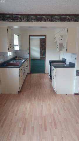 15600 Falk Road Holly, MI 48442 - Photo 9 of 26 21136404-8.JPG