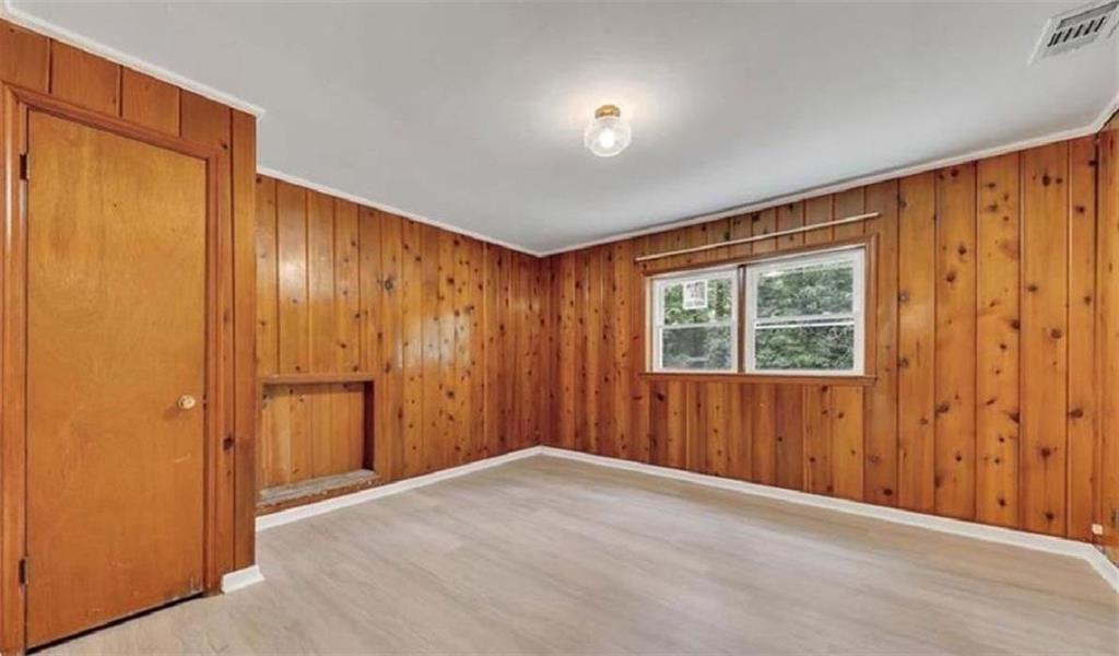 4520 Santa Fe Trail Southwest Atlanta, GA 30331 - Photo 11 of 19 an empty room with windows