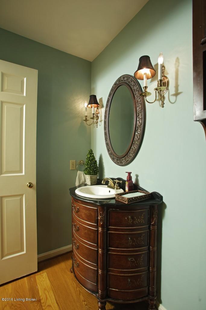 808 Rugby Place Louisville, KY 40222 - Photo 44 of 90 44