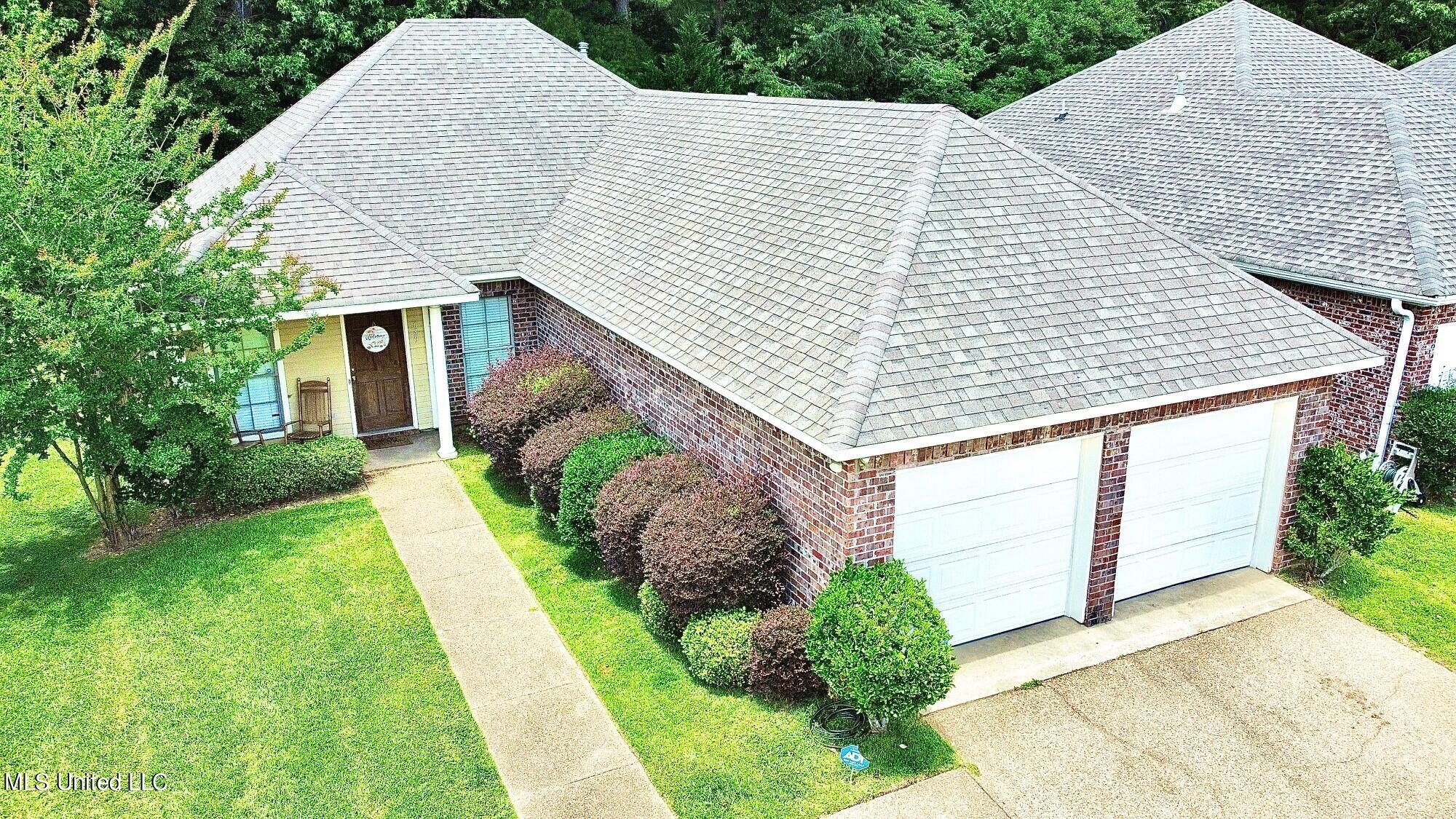 639 Westhill Road Brandon, MS 39042 - Photo 1 of 42 Drone front_side 1