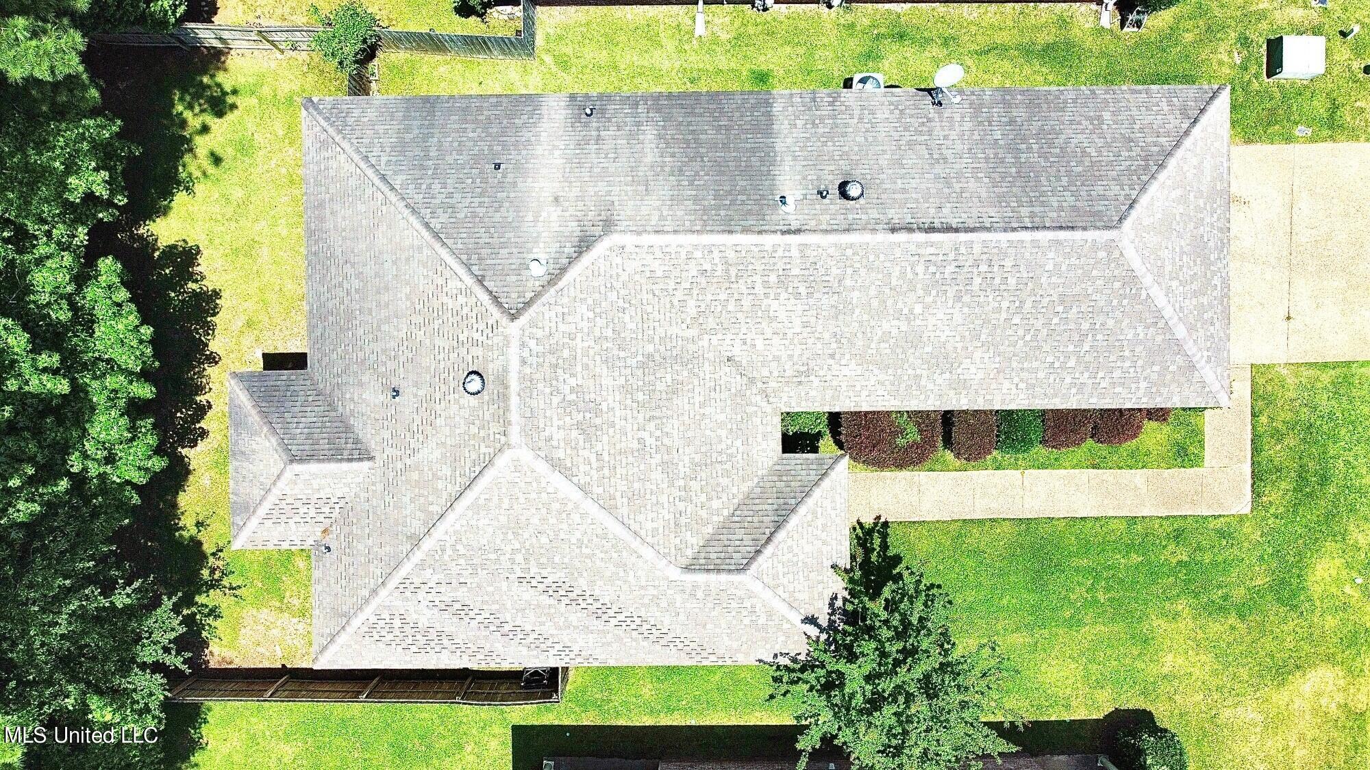 639 Westhill Road Brandon, MS 39042 - Photo 39 of 42 Drone over 1