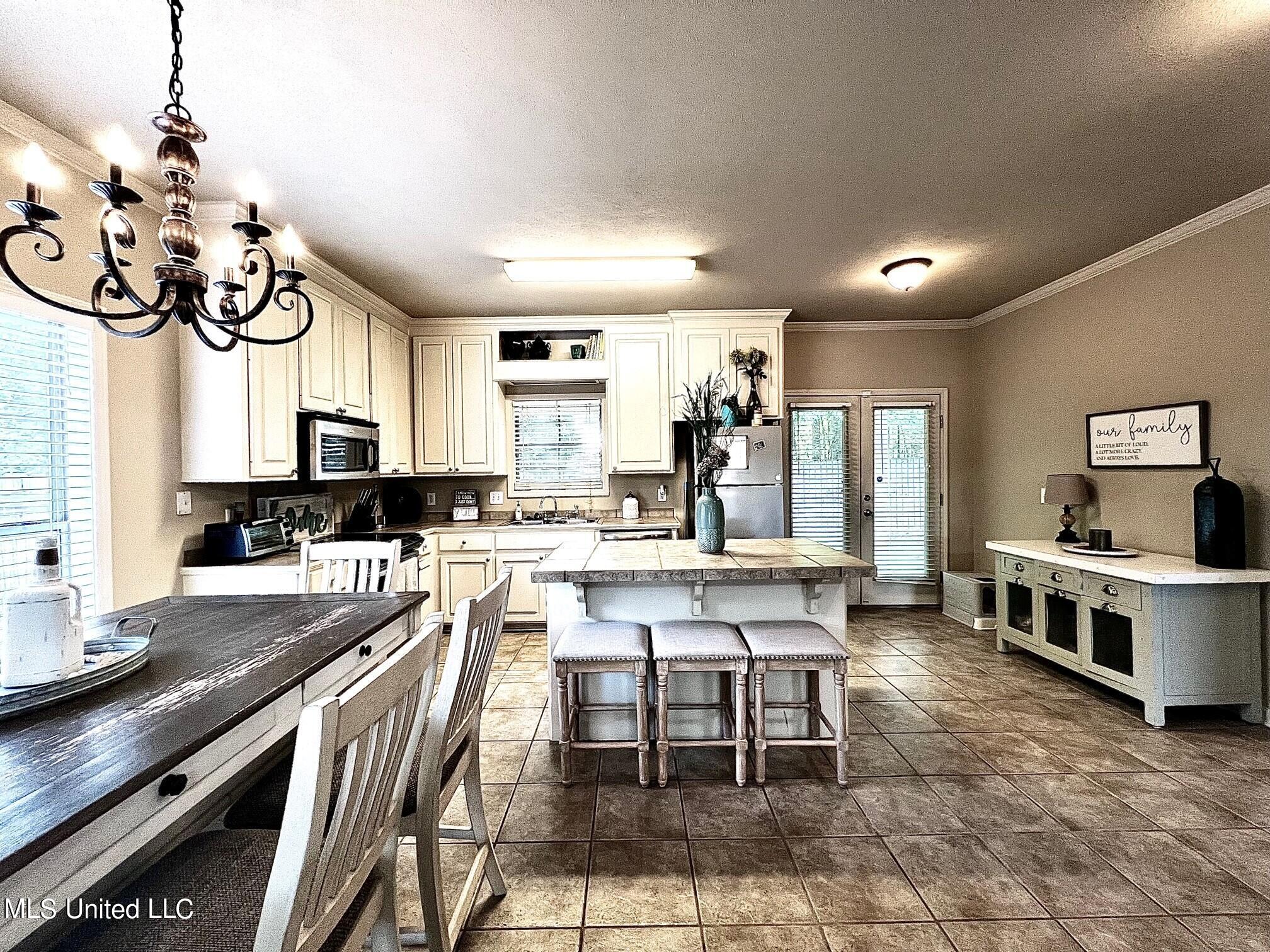 639 Westhill Road Brandon, MS 39042 - Photo 8 of 42 Kitchen 1