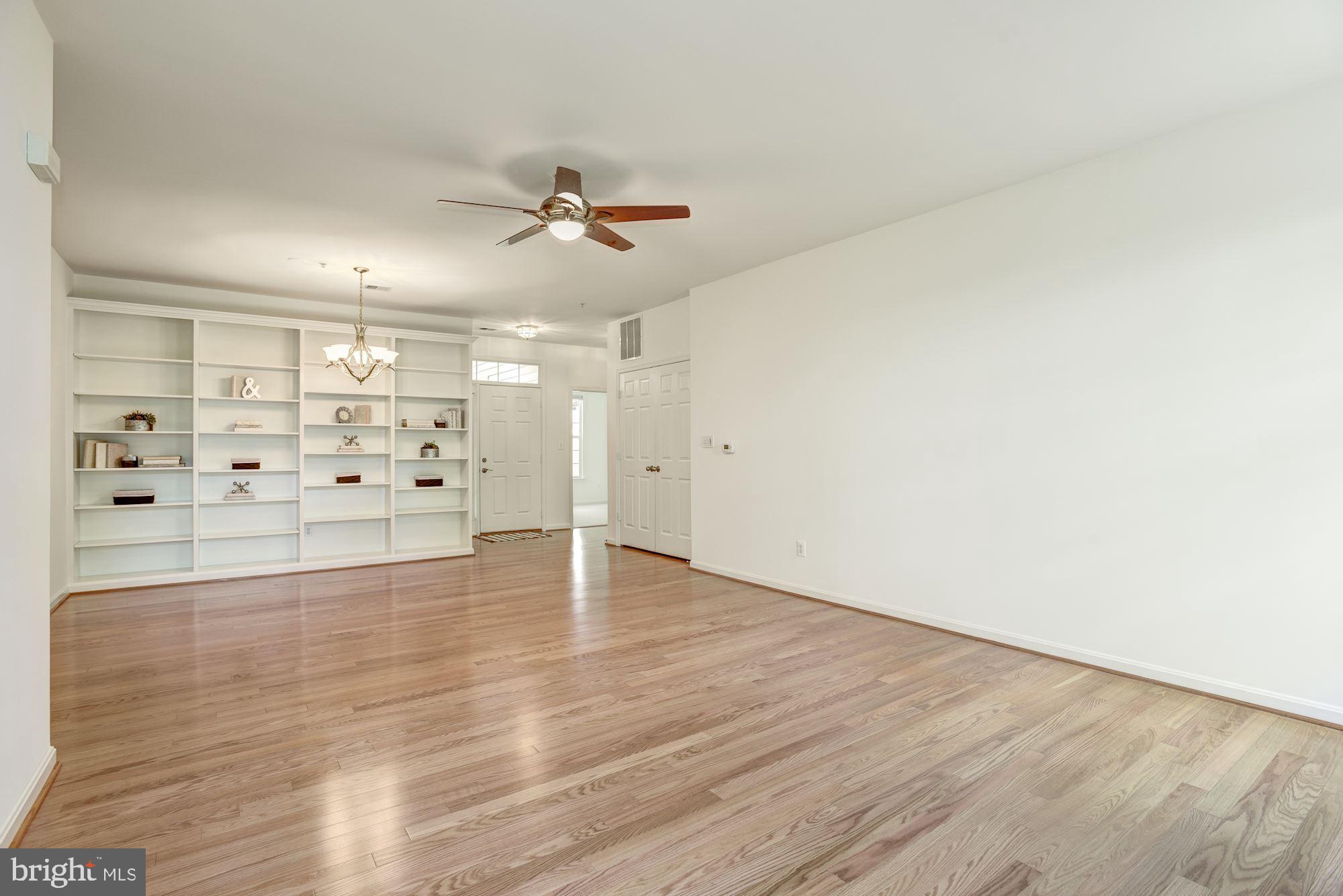 1307 Windleaf Drive, Unit 133 Reston, VA 20194 - Photo 7 of 26 Dining Room