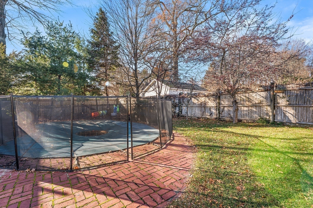 29 Cottage Street Wellesley, MA 02482 - Photo 38 of 42