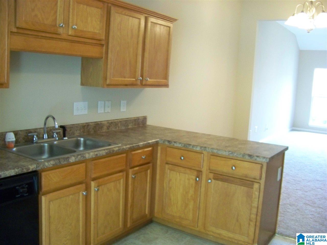 3061 Summit Lane Fultondale, AL 35068 - Photo 6 of 21