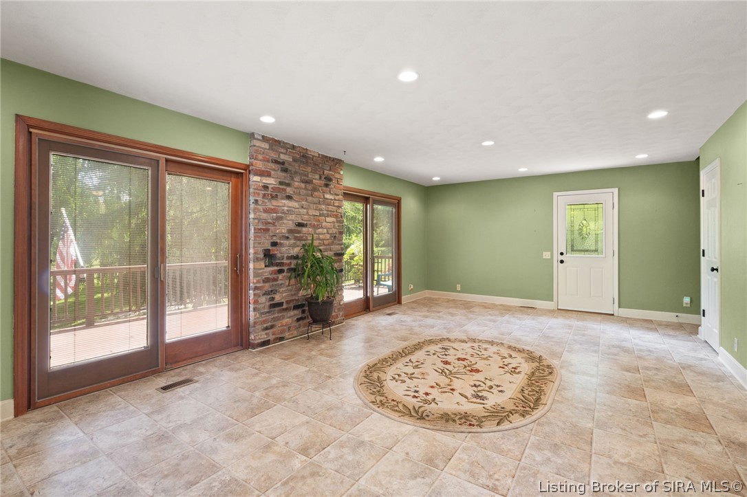 491 Baylor Wissman Road Georgetown, IN 47122 - Photo 3 of 60