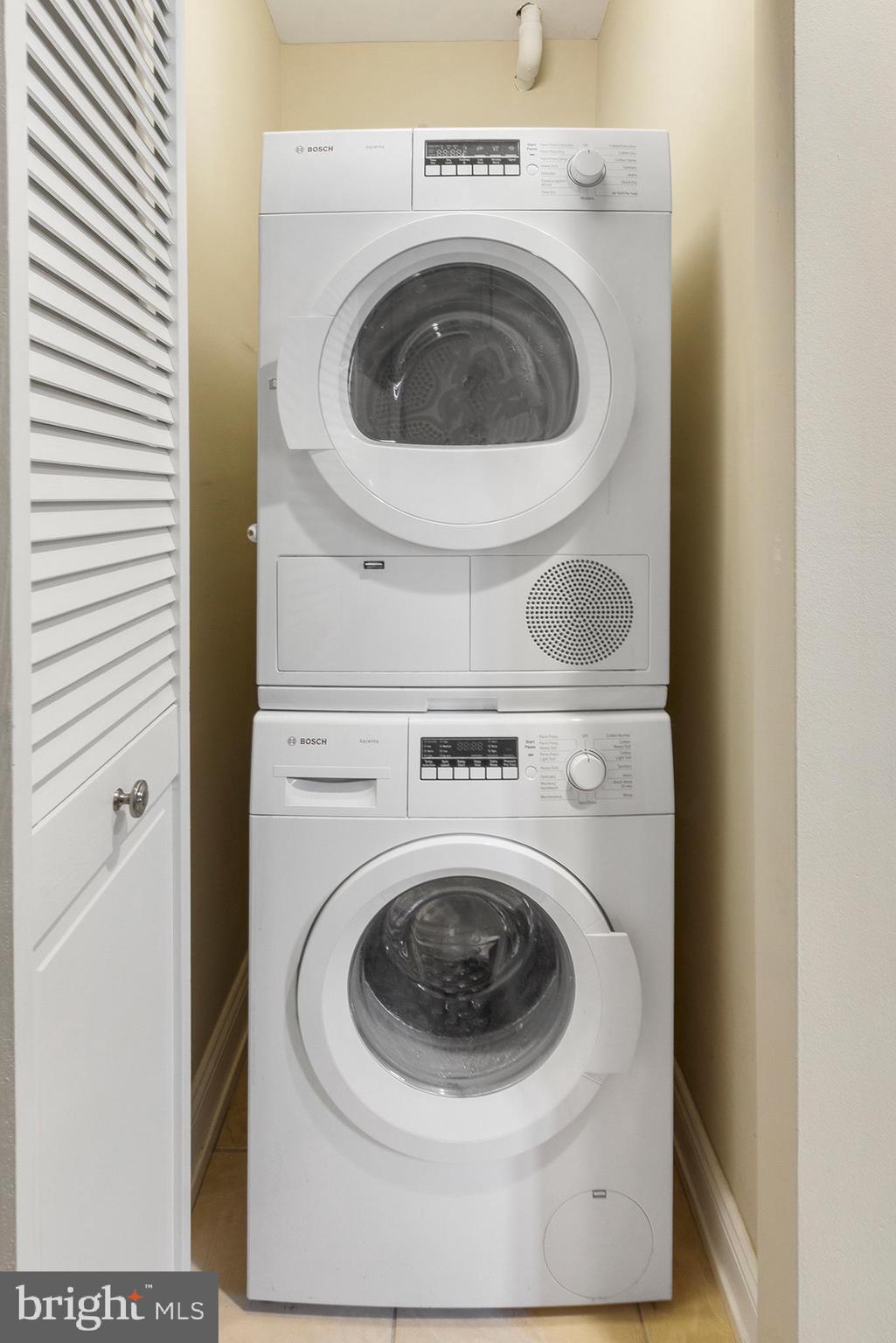 222 West Rittenhouse Square, Unit 1101 Philadelphia, PA 19103 - Photo 18 of 39