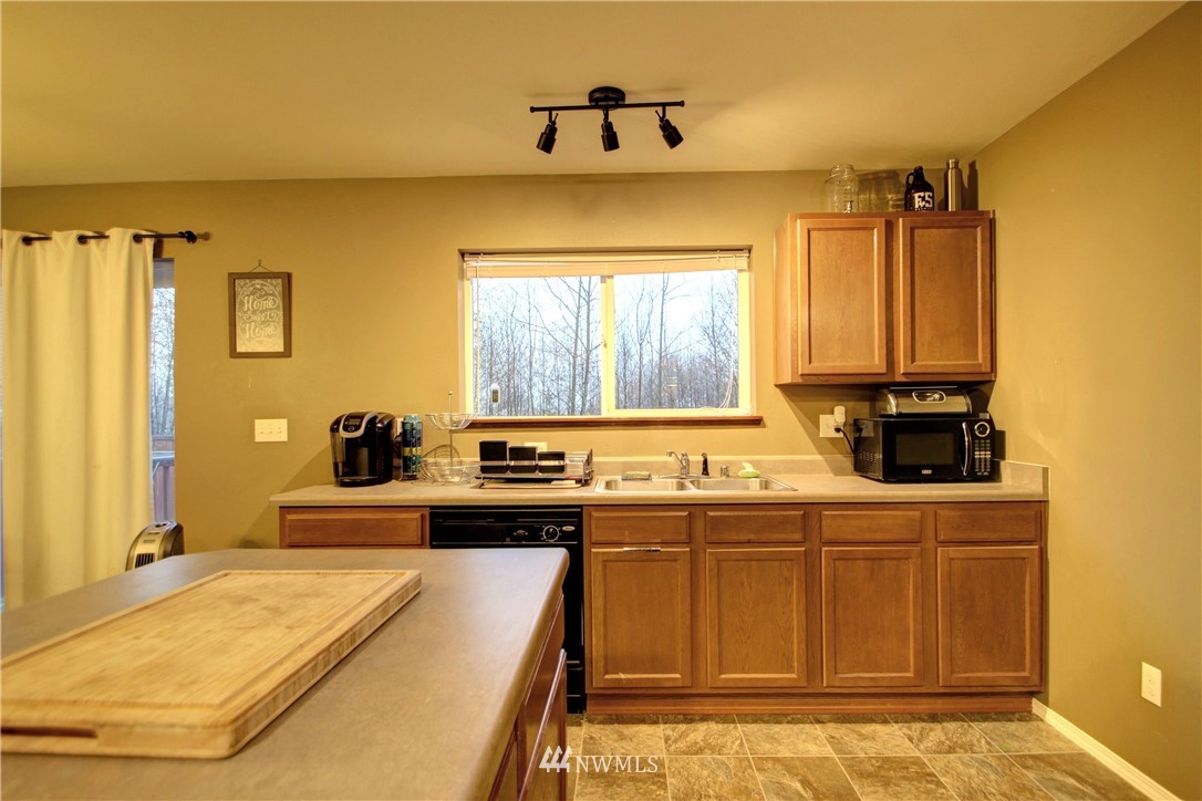 1048 Panorama Ridge Mount Vernon, WA 98273 - Photo 11 of 25 Gallery Image 11