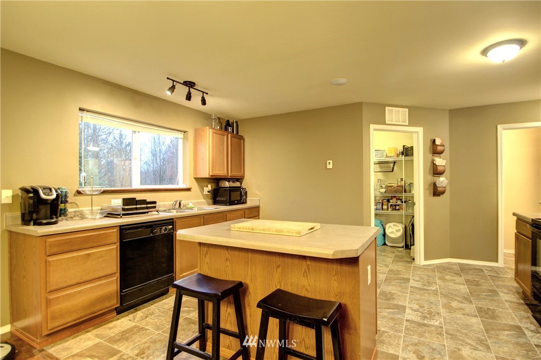 1048 Panorama Ridge Mount Vernon, WA 98273 - Photo 9 of 25 Gallery Image 9