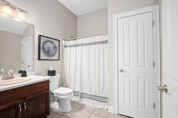 $769,000 | 7 Primmett Lane, Unit 7, Worcester, MA 01609