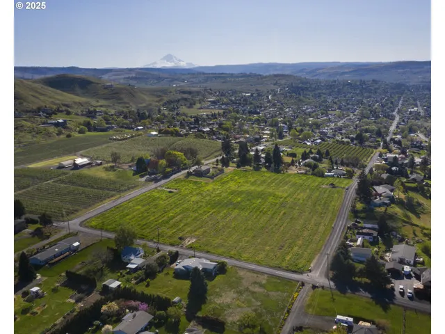 an aerial view of a football ground