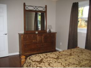 320 Poplar Grove Road Kingsport, TN 37664 - Photo 7 of 12 Master bedroom