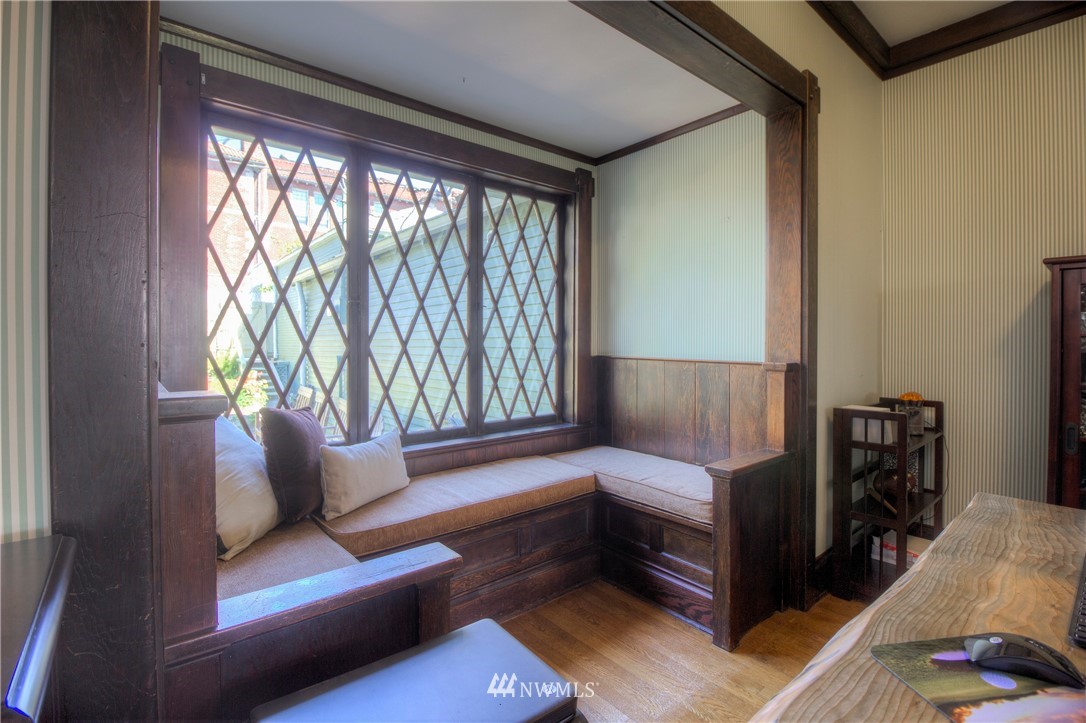 2507 Rucker Avenue Everett, WA 98201 - Photo 8 of 25