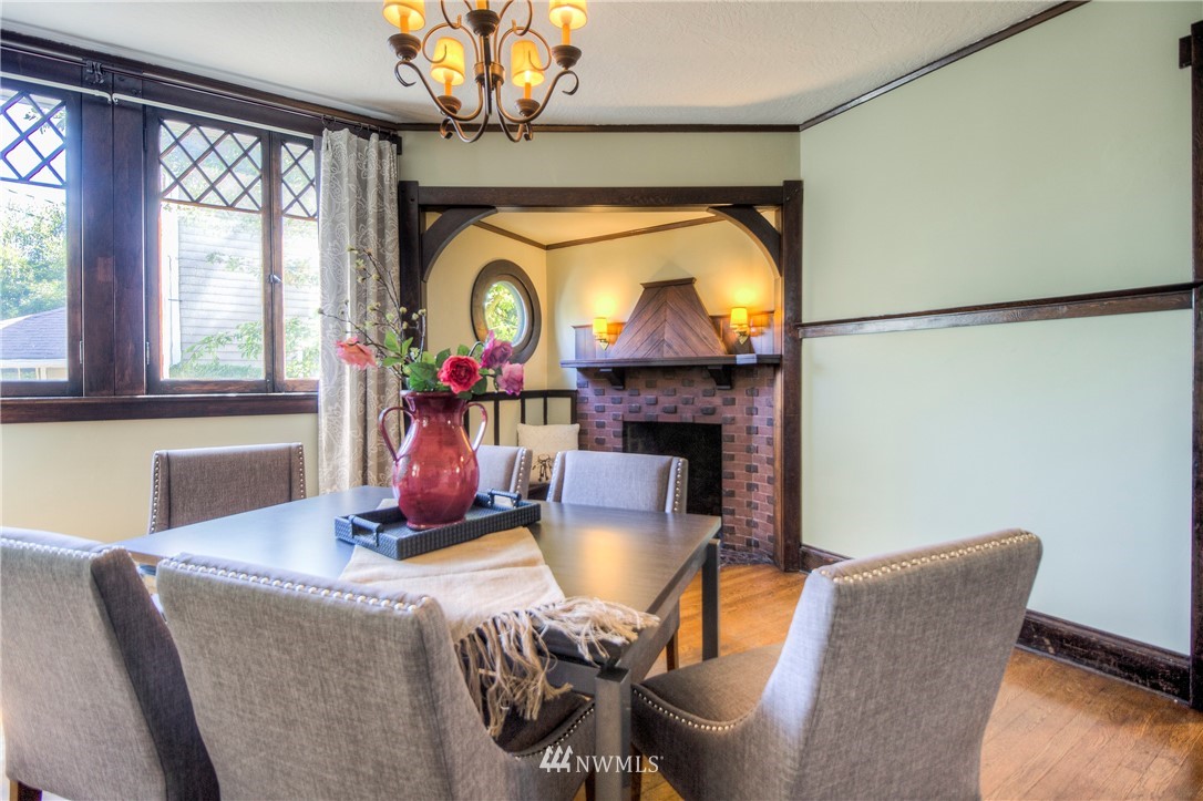 2507 Rucker Avenue Everett, WA 98201 - Photo 10 of 25