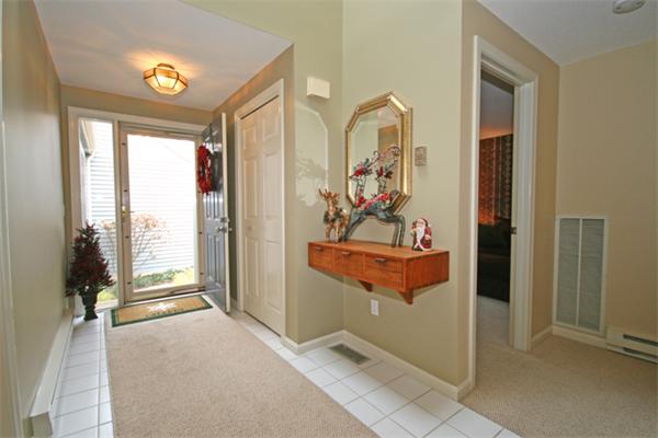 22 Pickwick Way, Unit 22 Wayland, MA 01778 - Photo 11 of 30 Gallery Image 11