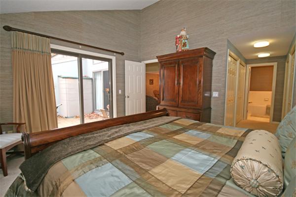 22 Pickwick Way, Unit 22 Wayland, MA 01778 - Photo 16 of 30 Gallery Image 16