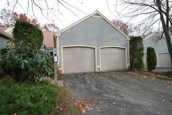 22 Pickwick Way, Unit 22 Wayland, MA 01778 - Photo 27 of 30 Gallery Image 27