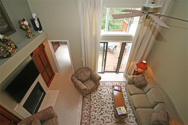 22 Pickwick Way, Unit 22 Wayland, MA 01778 - Photo 4 of 30 Gallery Image 4