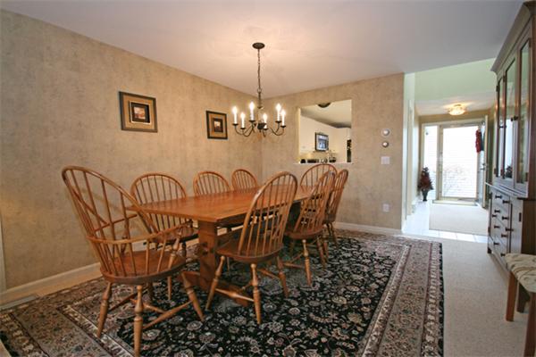 22 Pickwick Way, Unit 22 Wayland, MA 01778 - Photo 6 of 30 Gallery Image 6