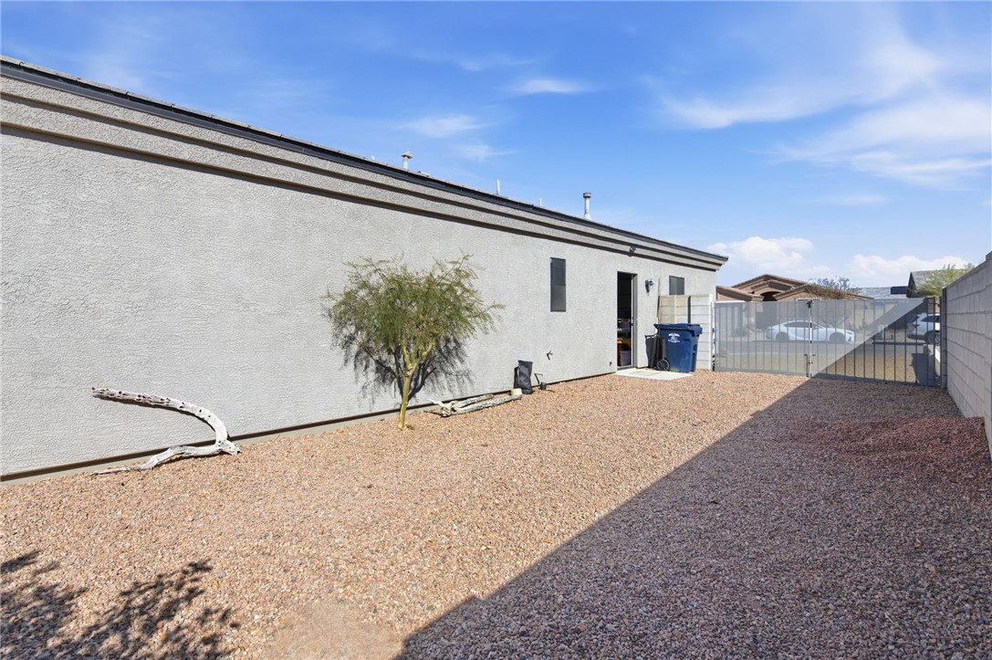 4745 East Old W Road Kingman, AZ 86401 - Photo 35 of 37 View of yard featuring a gate
