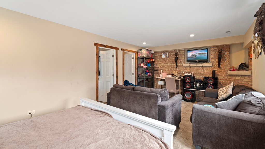 36 Monee Road Park Forest, IL 60466 - Photo 19 of 27